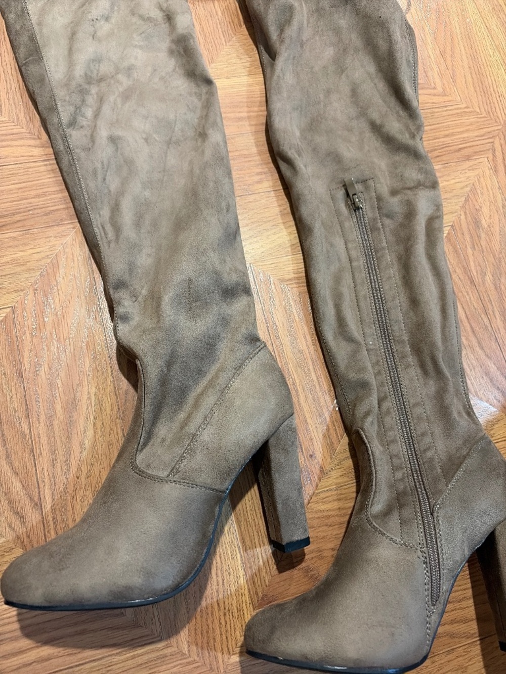 Women's Over-the-Knee Suede Block Heel Boots